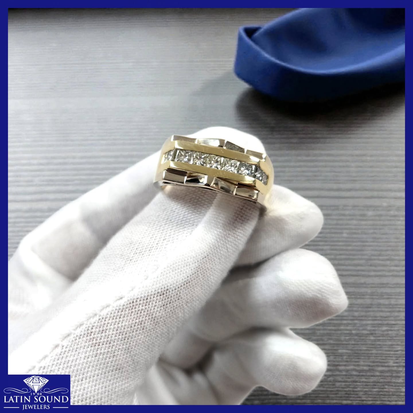 At Latin Sound Jewelers, tradition, luxury, and unbeatable prices await you.
💎
En Latin Sound Jewelers, tradici&oacute;n, lujo y precios incomparables te esperan. 

#latinsoundjewelers