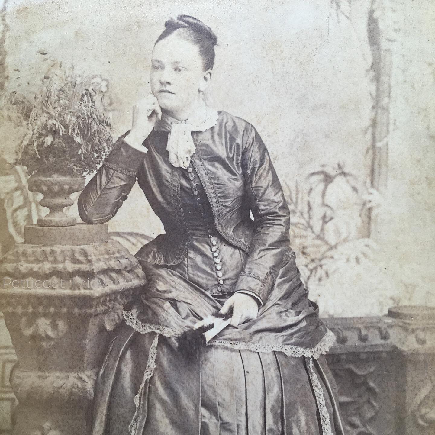 Fashionable lady of the day. Don&rsquo;t miss her feathered fan, buttons, and lace trim
.
.
.
Circa 1880
.
.
.
.
.
#vintage #vintagefashion #vintagestyle #vintagephotography #photography #foundphoto #foundphotos #fotografia #fotografie #vintagephoto 