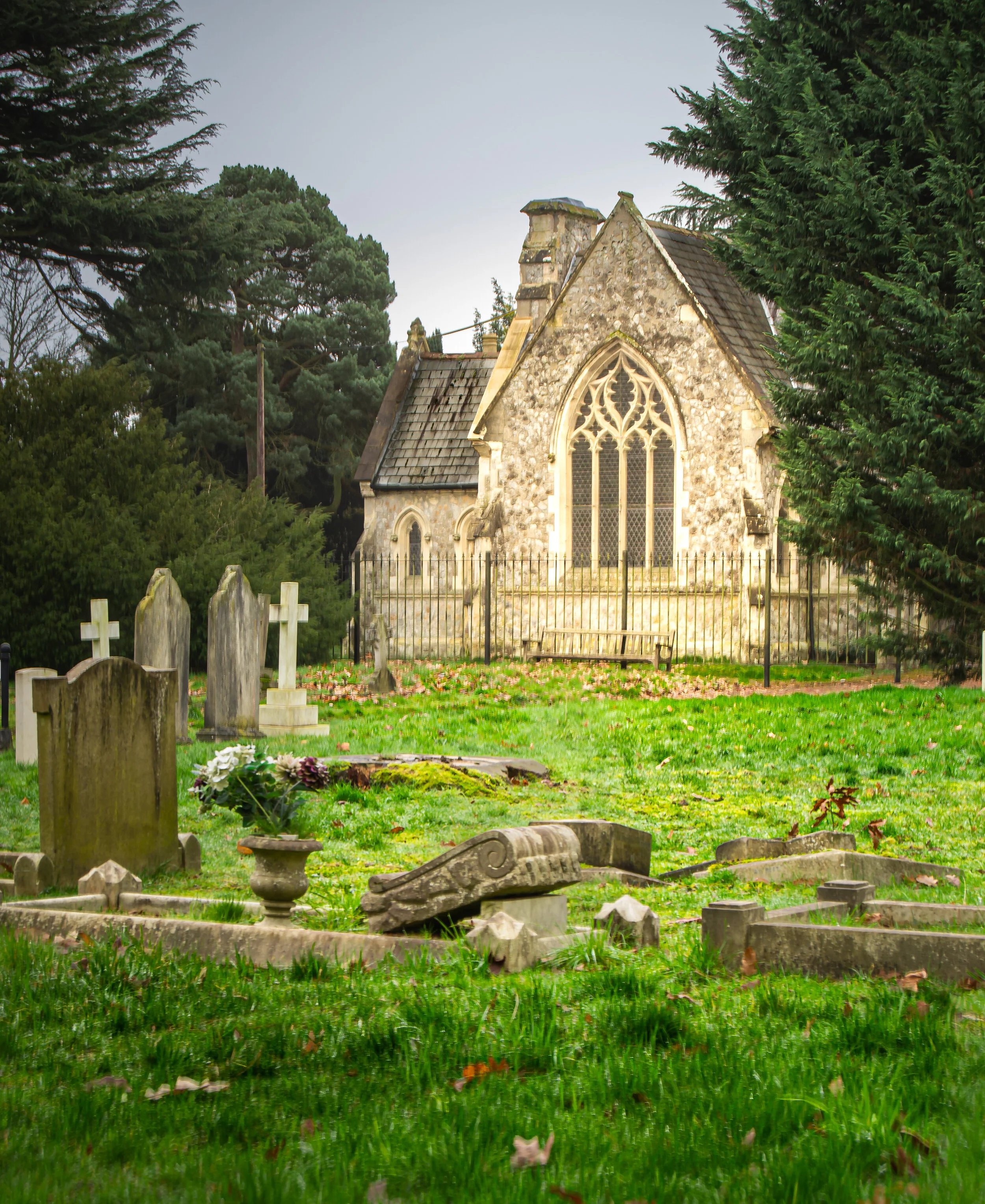 Colchester cemetary Chappel 1.jpg