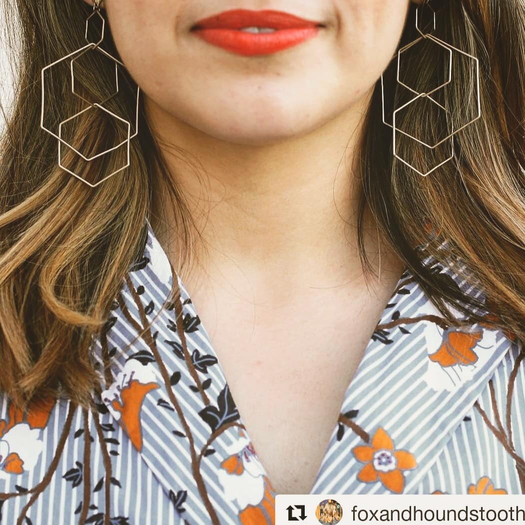 If you like fashion and shopping on a budget, check out my friend's account: @foxandhoundstooth, she is a part-time stylist and she just started a blog! I've been shooting some of her photos :) follow if you are interested.
.
.
.
.
#ootd #blog #insta