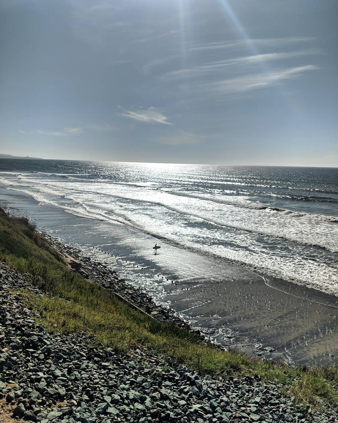 Textures in nature 😌 .
.
.
#delmar #ocean# #surfer #texture #mg5k #sky #clouds #explore #ca #agameoftones #photogrid #visualsoflife #fall #california #life #photo #instagood #instagram #picoftheday #illgrammers #follow#like #photography #losangelesg