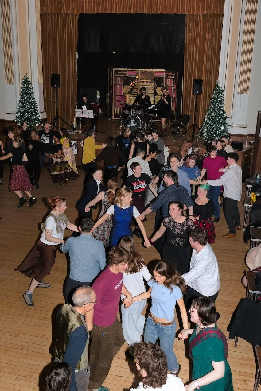 Thievin’ Corbies turn dancefloor into fundraiser for Palestine