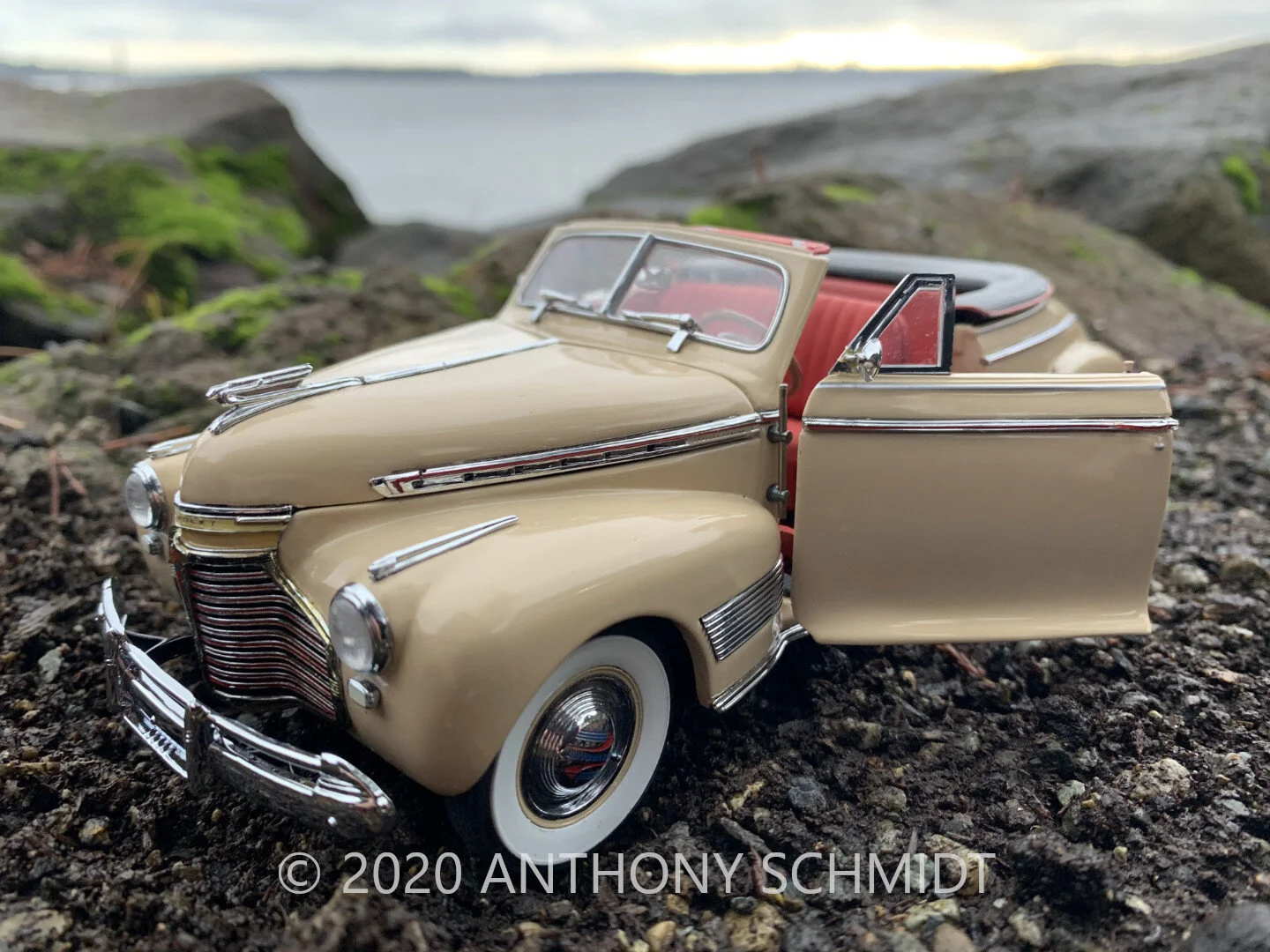 Tan41ChevySuperDeluxe.jpg