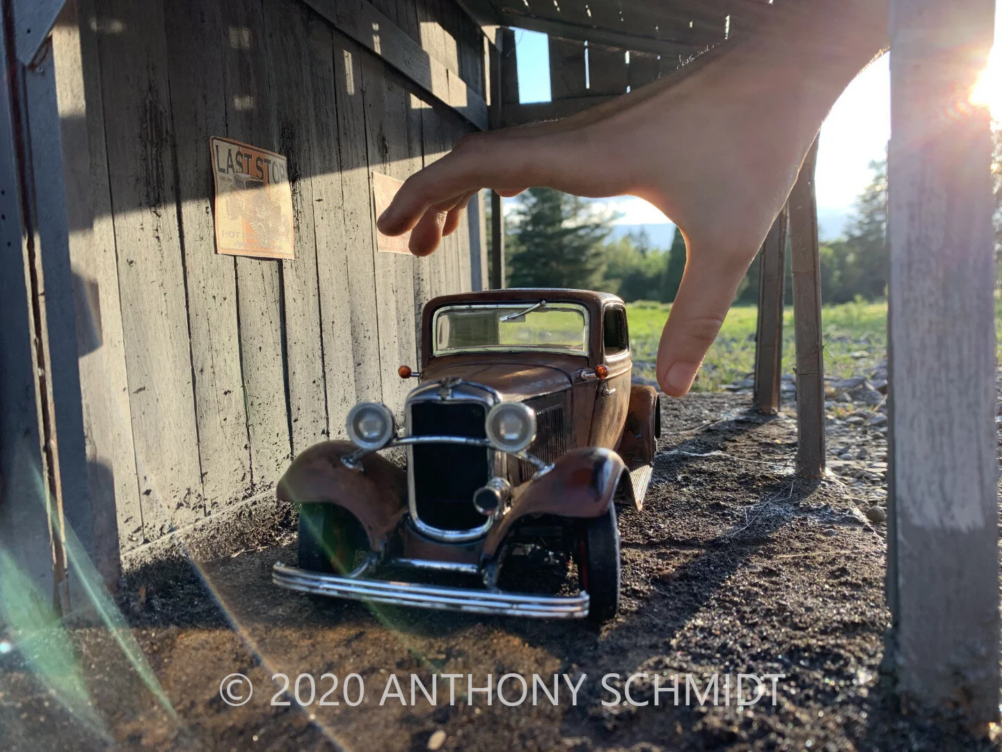 1932 Ford 3-Window Hand for Scale.jpg