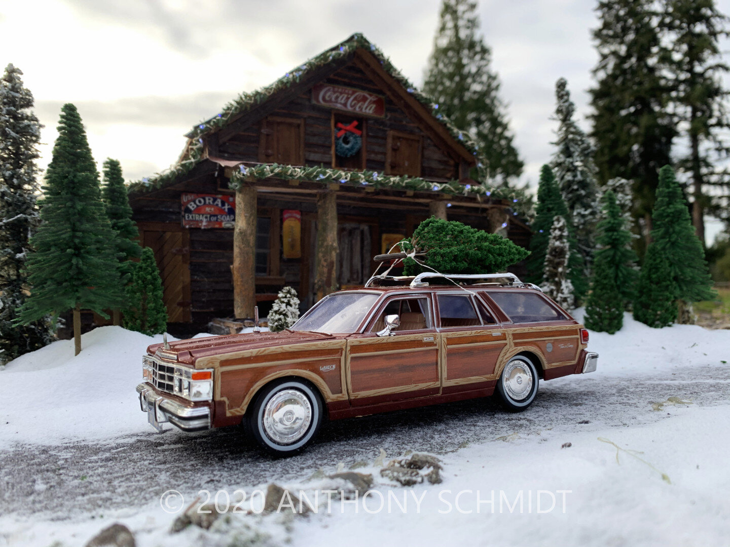 1970 Chrysler Le Baron.jpg