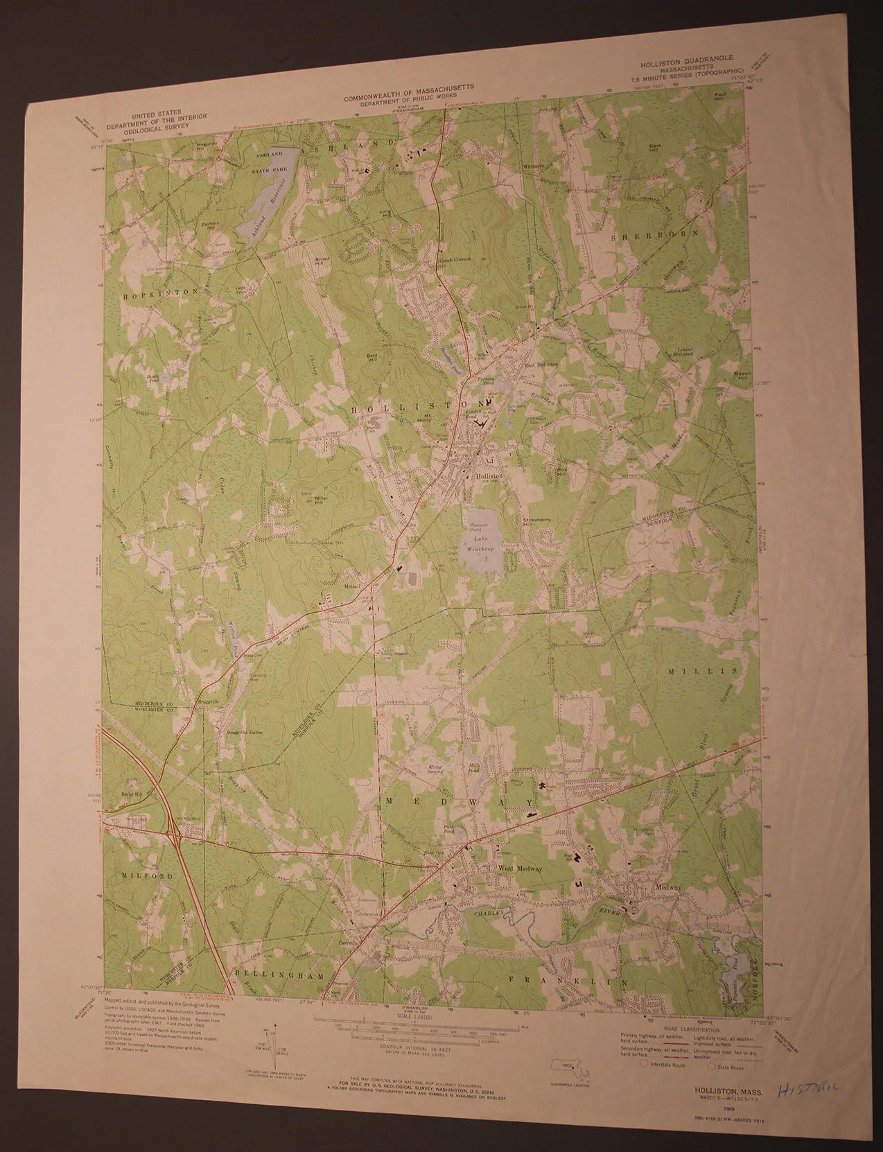 Holliston MA 11.jpg