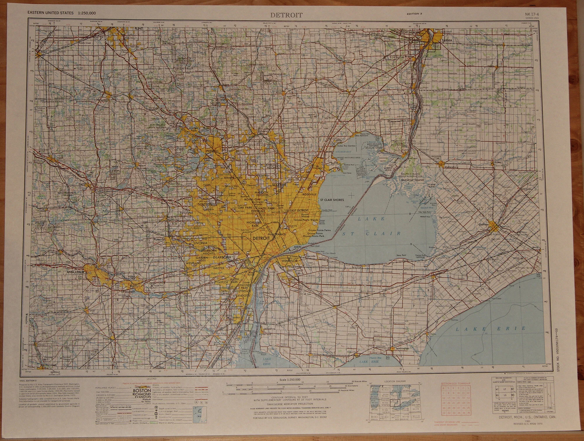 MI ONT - Detroit 250k 1