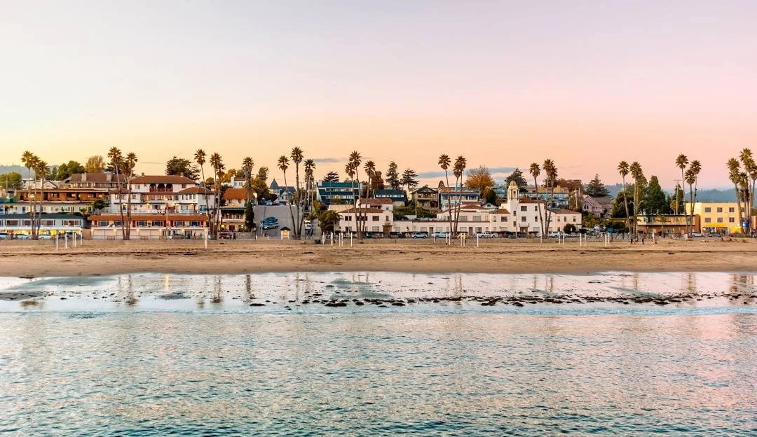Santa Cruz beachfront and coastal neighborhood along the Pacific Ocean in Santa Cruz, California