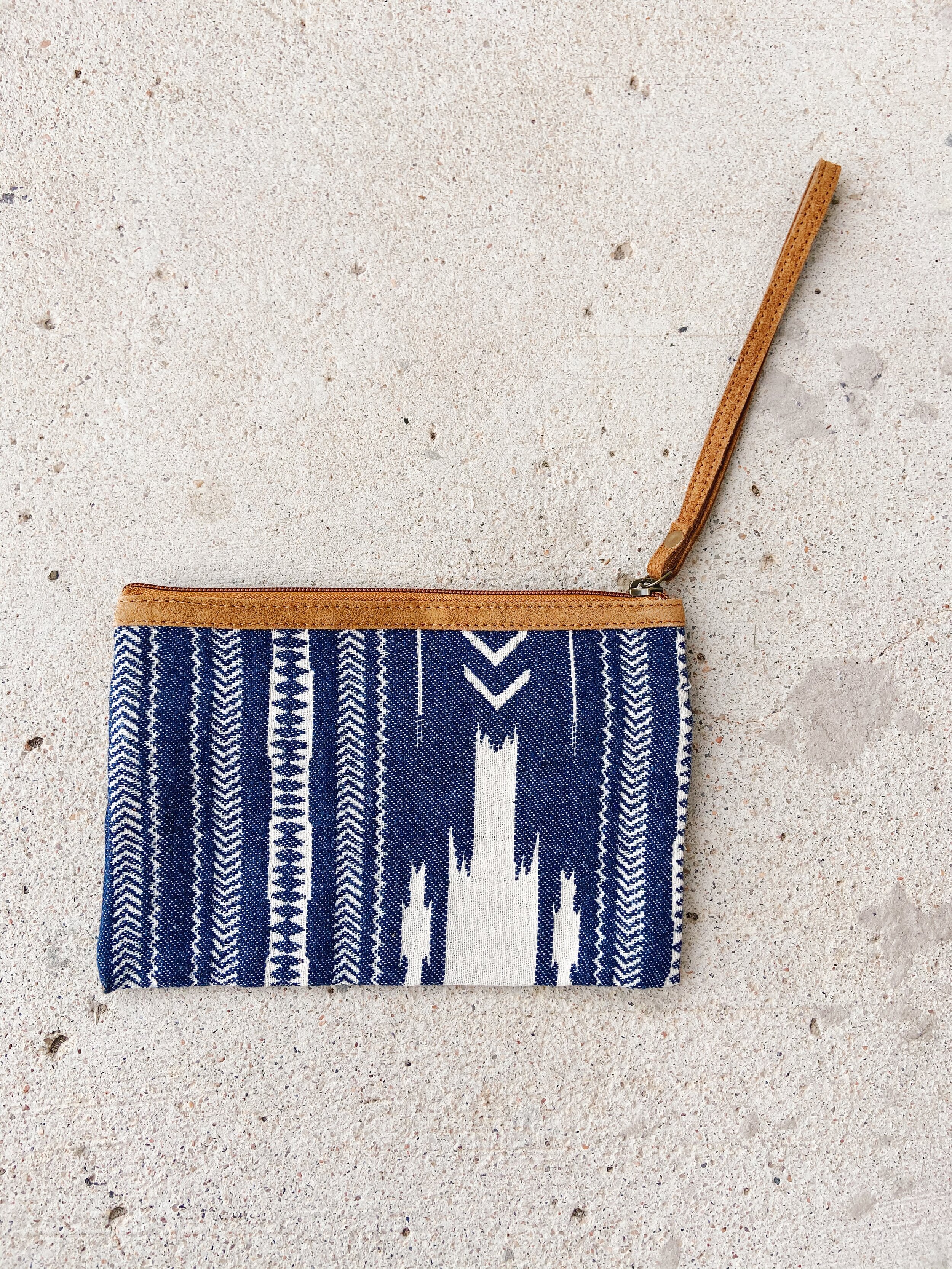 fair trade, fair trade bag, fair trade wristlet, fair trade clutch, summer bag, ethical gift, ethical fashion, fair trade fashion, handmade, handmade bag, handmade in India, blue clutch, Fair Anita