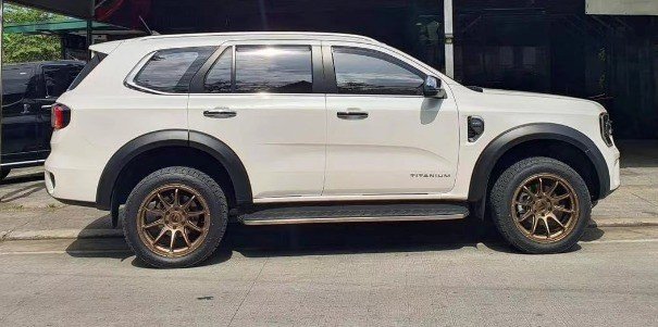 Kut Snake Stick On Flare Kit for Ford Everest Next-Gen 2022-on