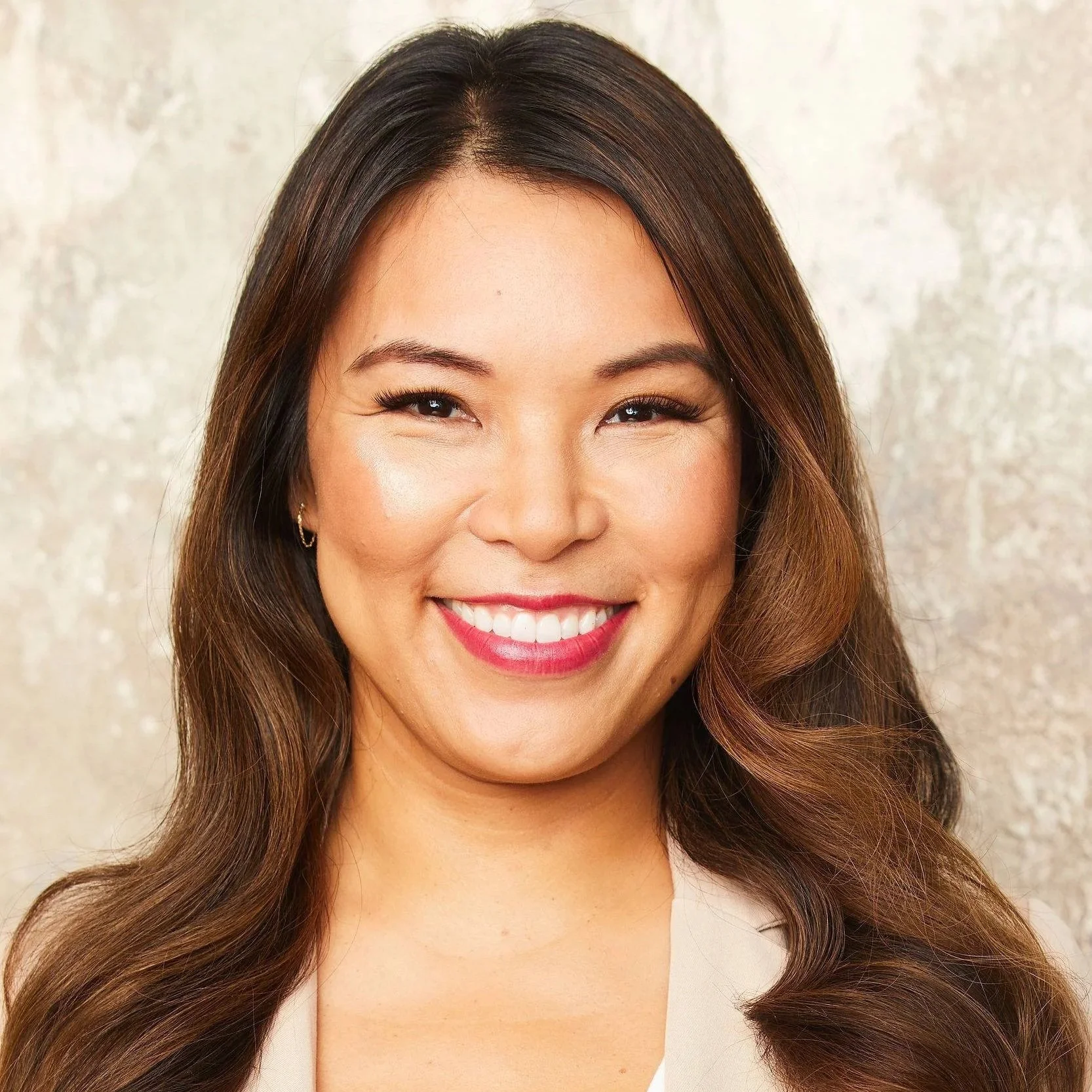 1` — Donna Lieu | Actress