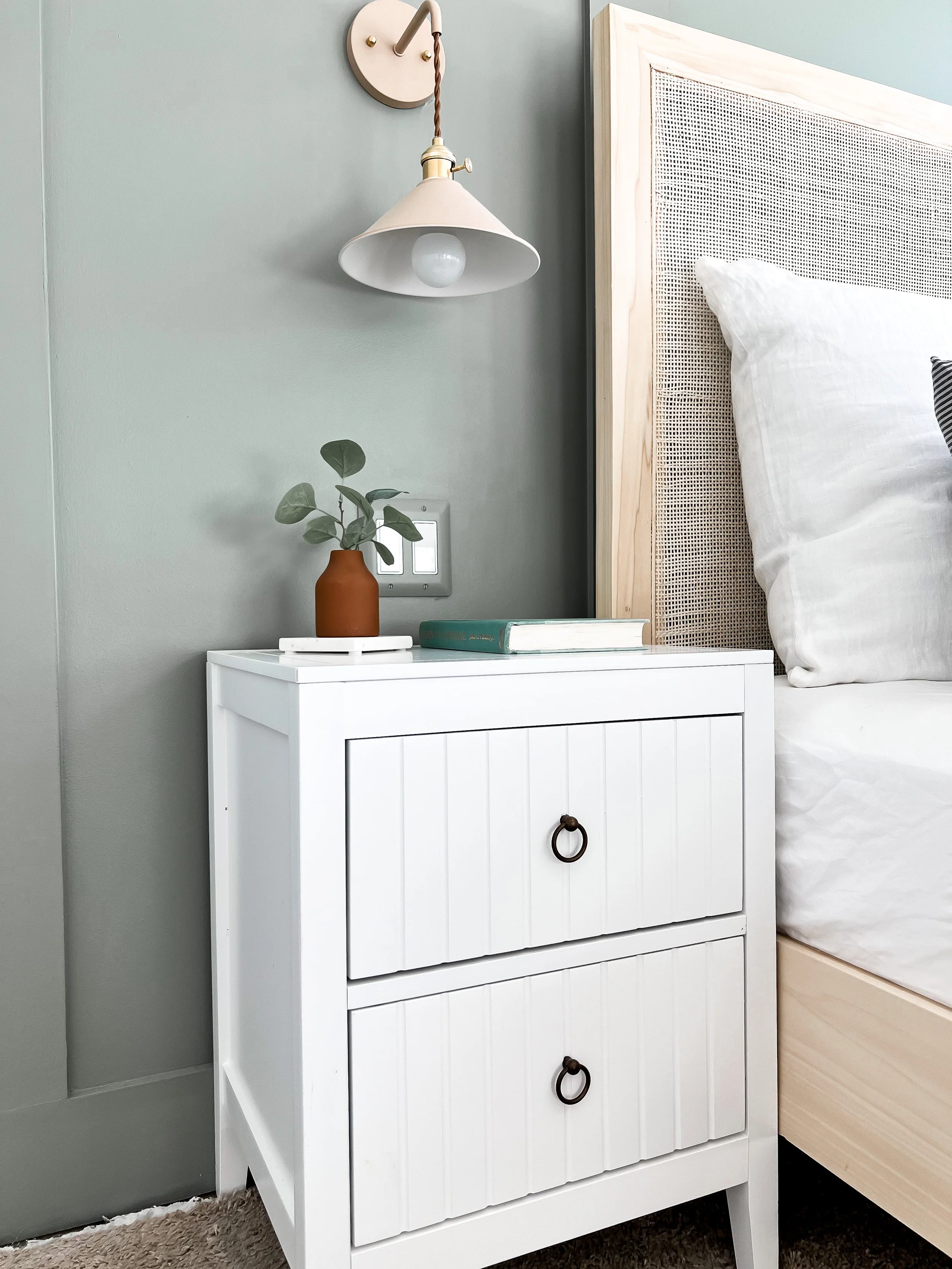 Bedroom Furniture &amp; Decor