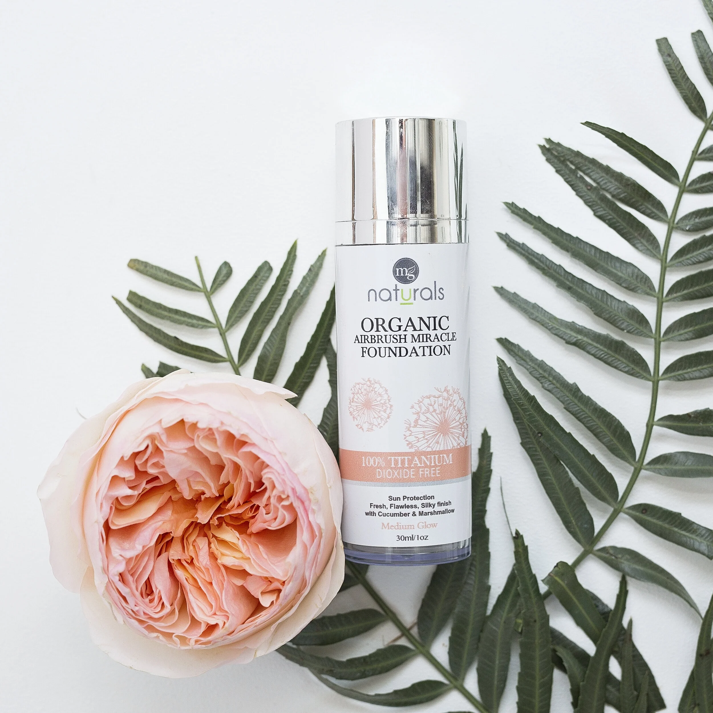 MG NATURALS Liquid Foundation