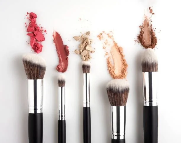 benefits of organic and natural makeup