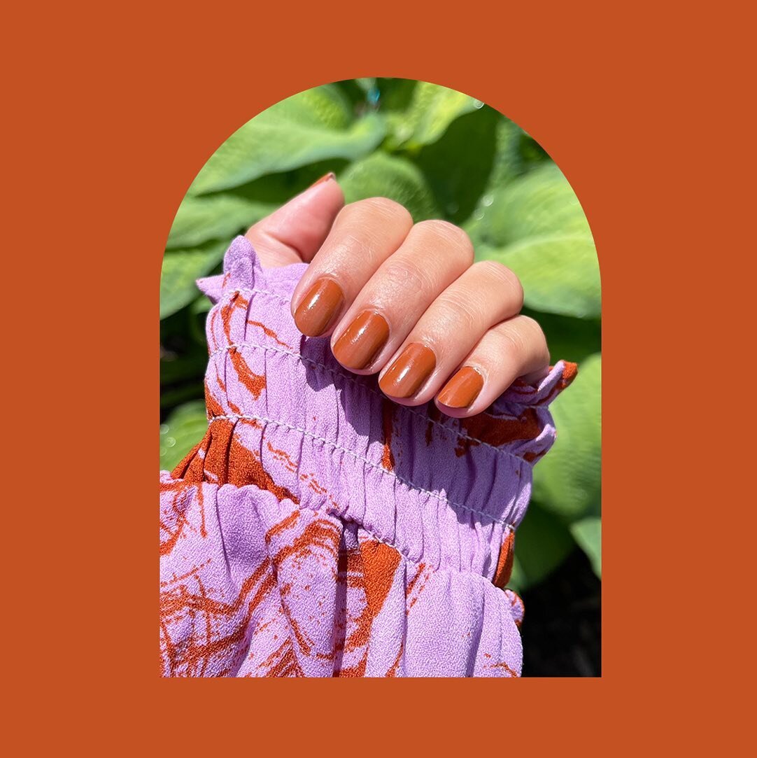 Row with the Flow 🤎 by @essie 

#beauty #nails #nailart #nailsofinstagram #manicure #nail #beauty #nailsonfleek #nailstagram #nailsoftheday #instanails #nailstyle #inspire #naildesign #nailsart #nailswag #naildesigns #nailpolish #nailsnailsnails #na