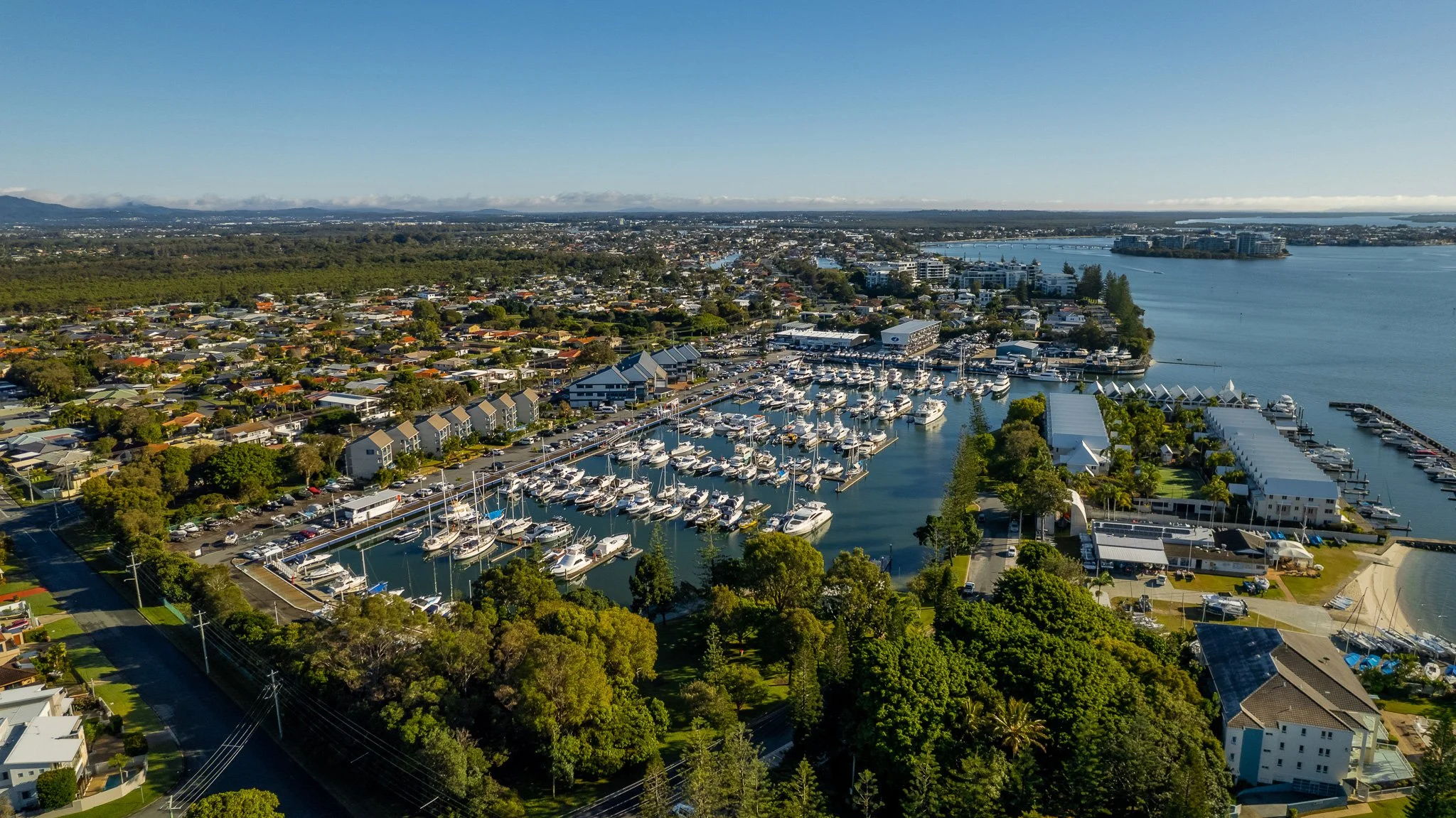 runawaybay_01_iconic1.jpg