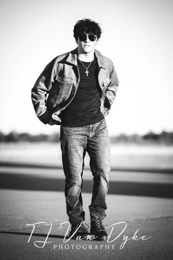 Ean Wells Senior Portraits-16.jpg