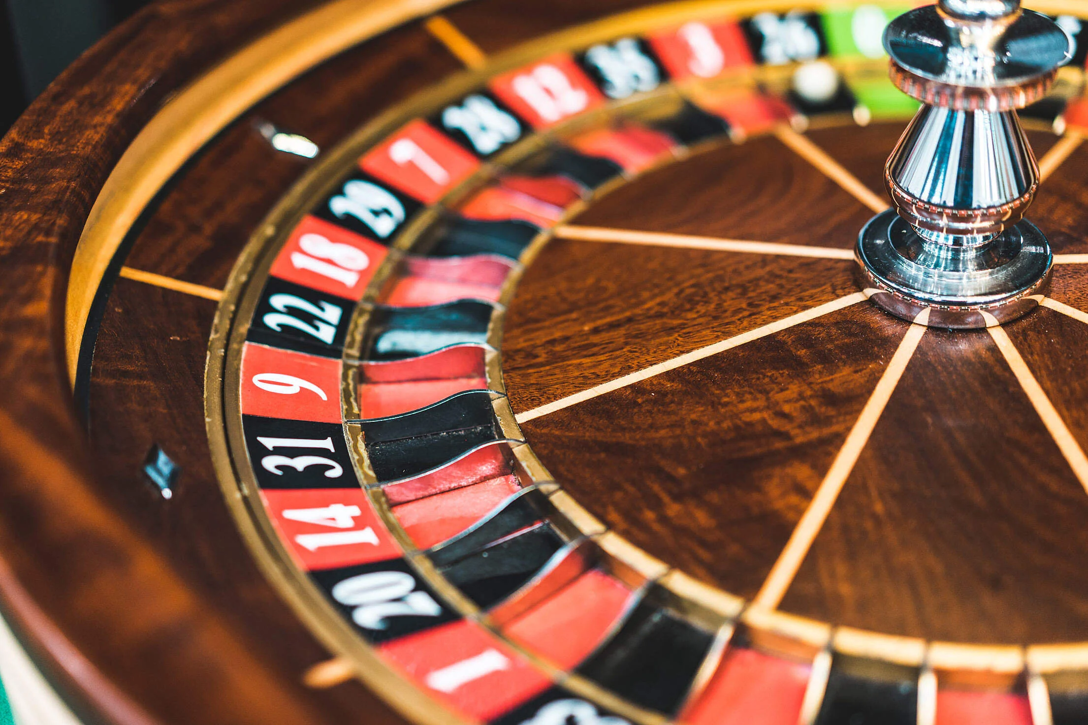 Leadership roulette: hidden blessings, obvious cursings
