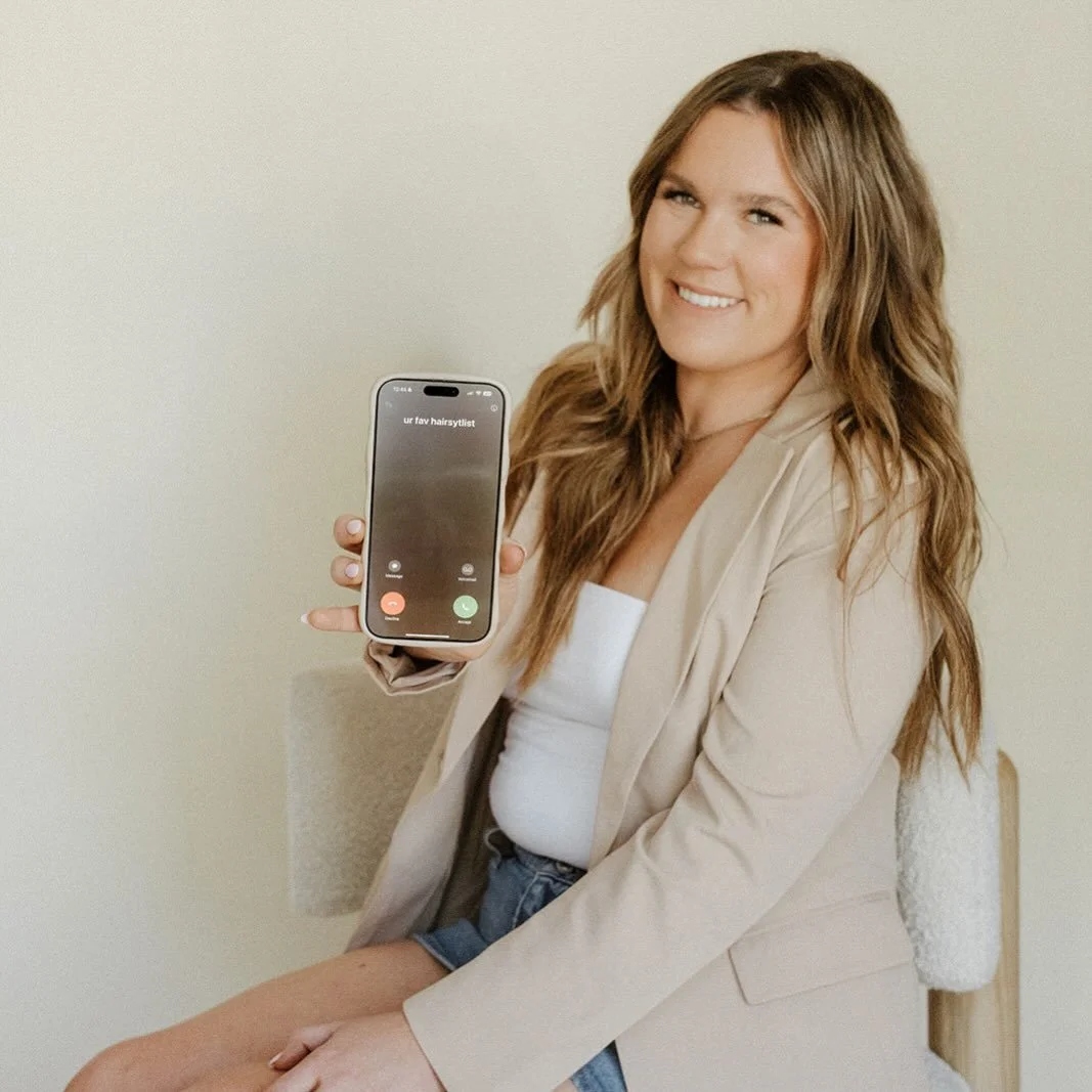 Meet GRACE,

thrives on being an extreme extrovert, honey cinnamon iced lattes, being a girl momma, sunset family walks, her golden retriever, running, baking sourdough + her husband&rsquo;s angel heart (and looks) ✨

salon things that make her happi