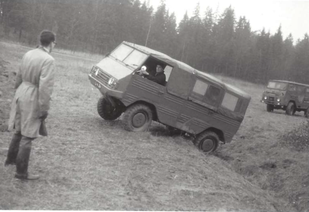 Pinzgauer vs Lapplander (1966)