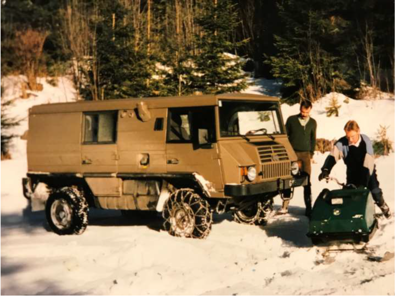 Pinzgauer TD prototype in action (1985)