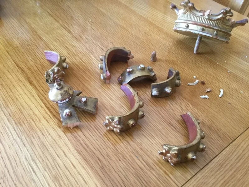 Crown to be repaired