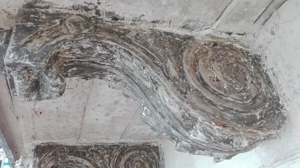 Original corbel to be replaced