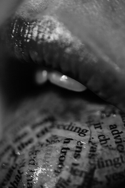 VOLT28.12.14+76228-BW.jpg