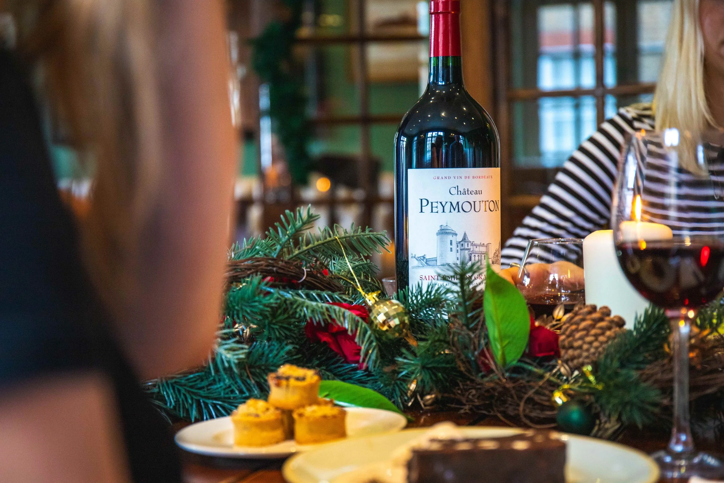 red wine horizontal.jpg