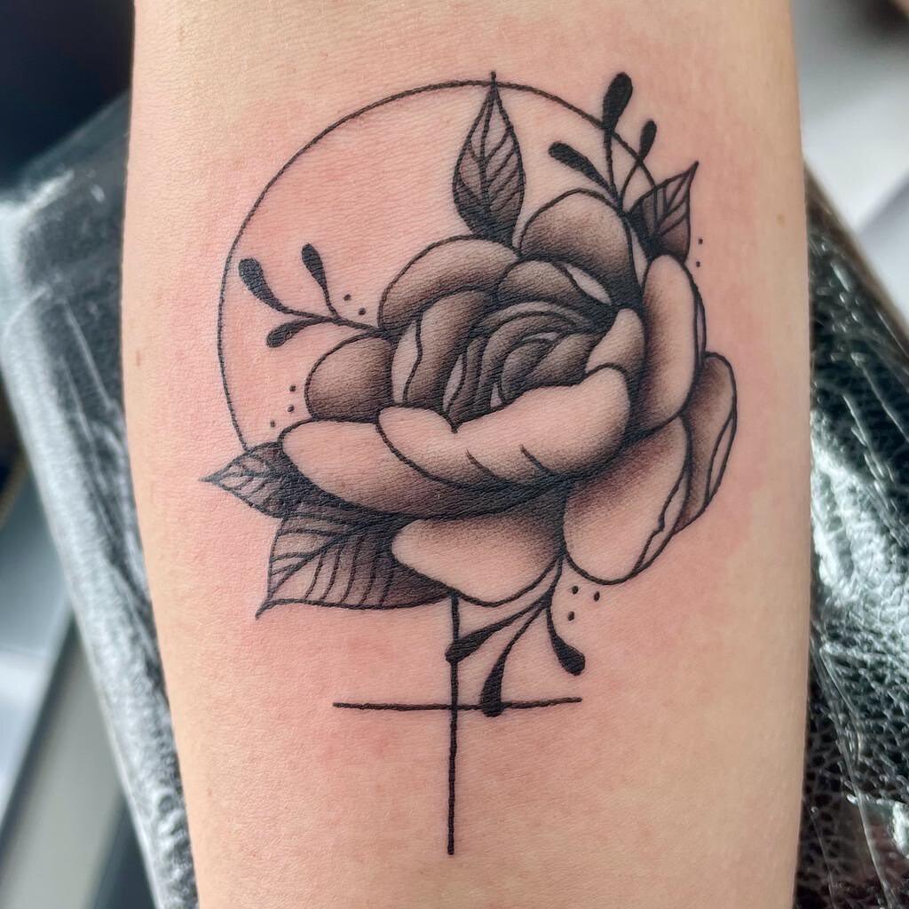 @amyrose.tattoo has been busy! DM her to book before her prices go up! Be quick! #tattoo #tattoos #ink #inked #like #follow #zen #zentattoos #photooftheday #suffolk #suffolktattoo #stowmarket #stowmarkettattoo