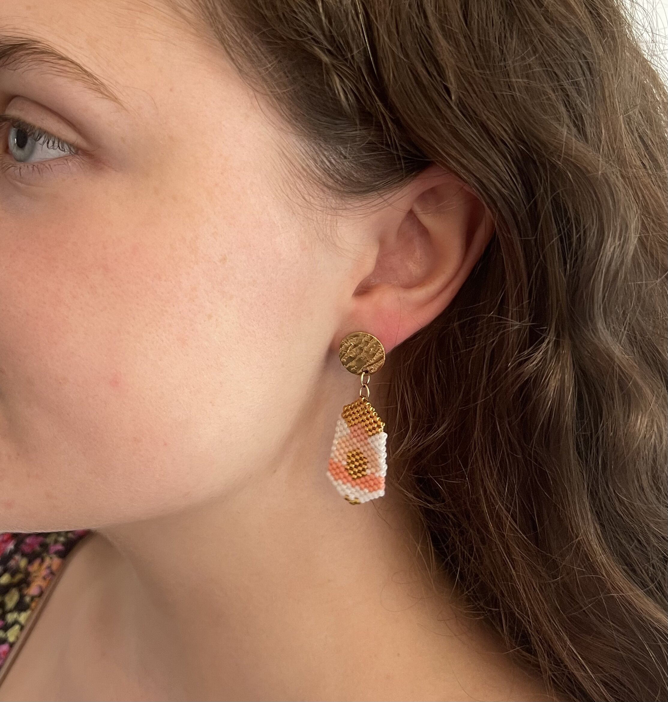 E4E04A4B-E4C5-4E55-9840-3DD8F447C5DC