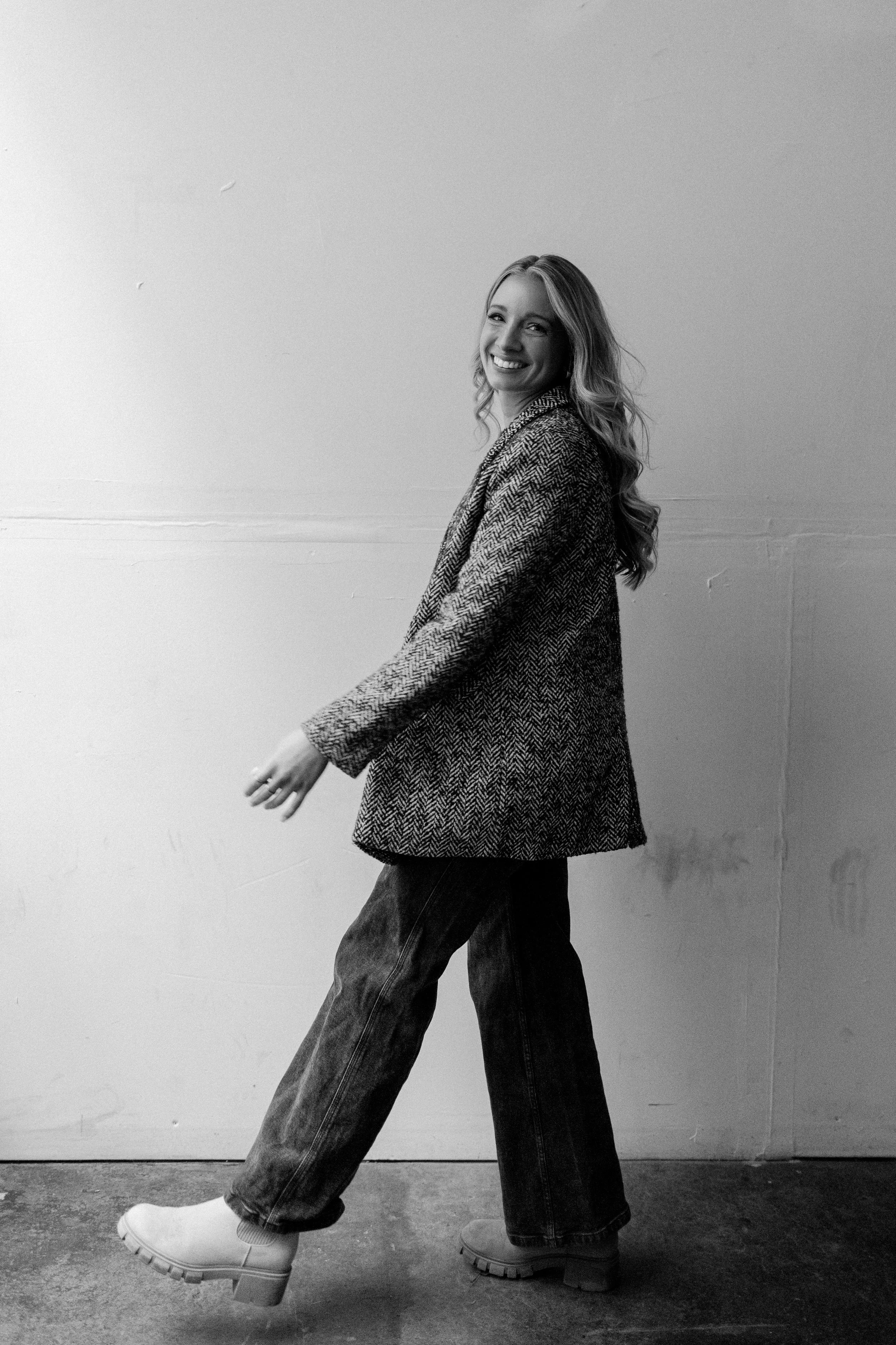 Marie Personal Brand_Jennifer Syl Photography-21 (2).jpg