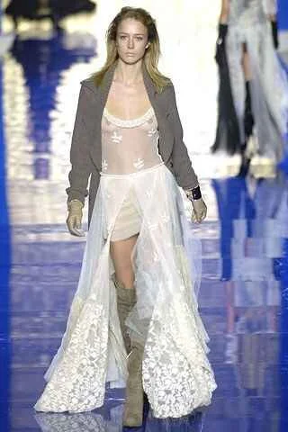 2006 AW Blumarine22_.jpg