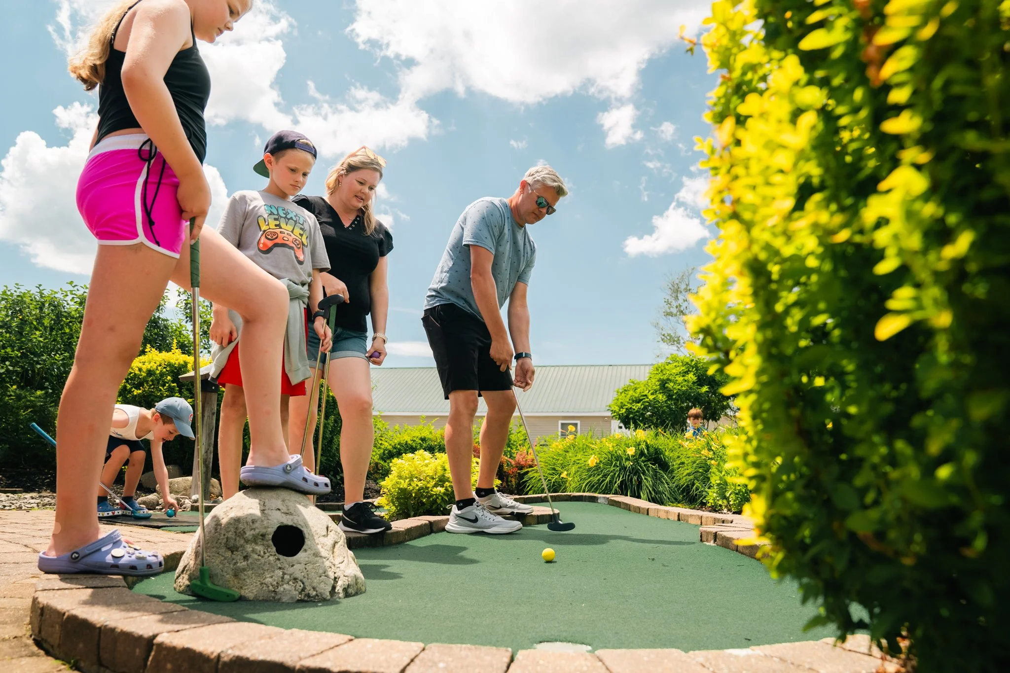 MiniGolf_week2_jdc-01.jpg