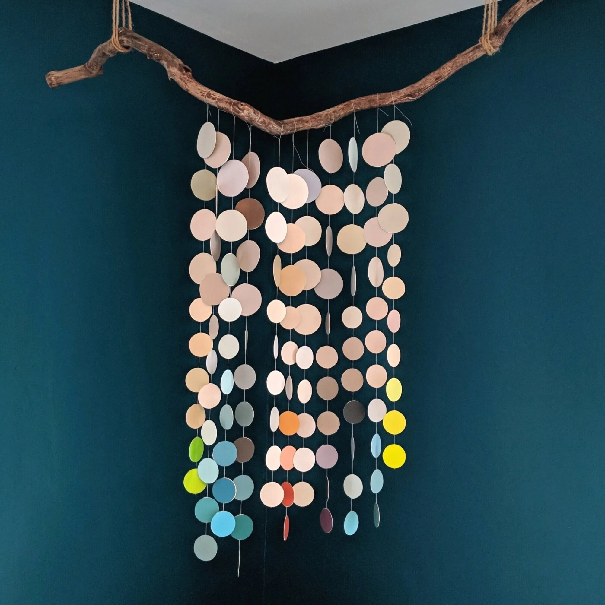 How to: DIY Nursery Mobile on the Cheap