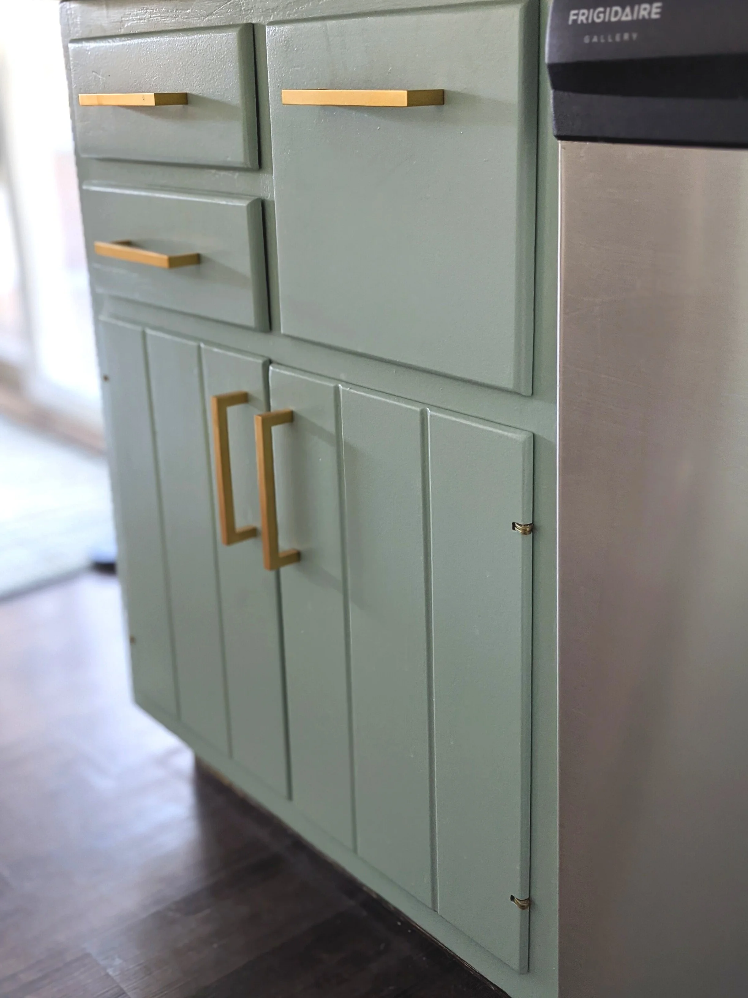 Green Kitchen Cabinet Inspiration