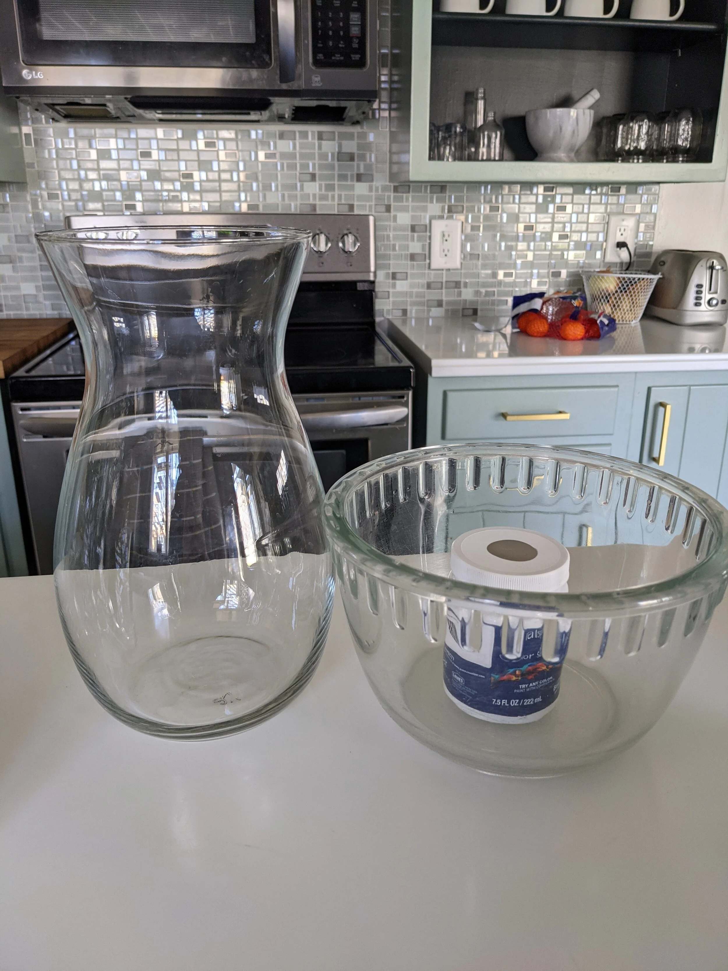 Glass_vase_and_bowl_with_paint_sample.jpg