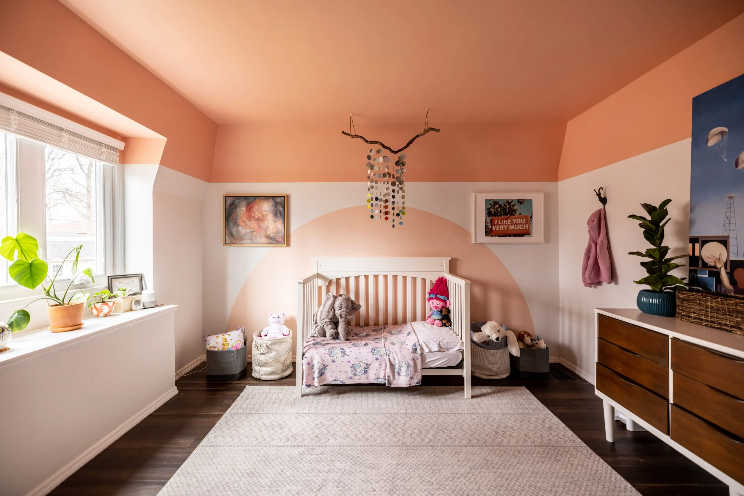 Toddler Bedroom Makeover
