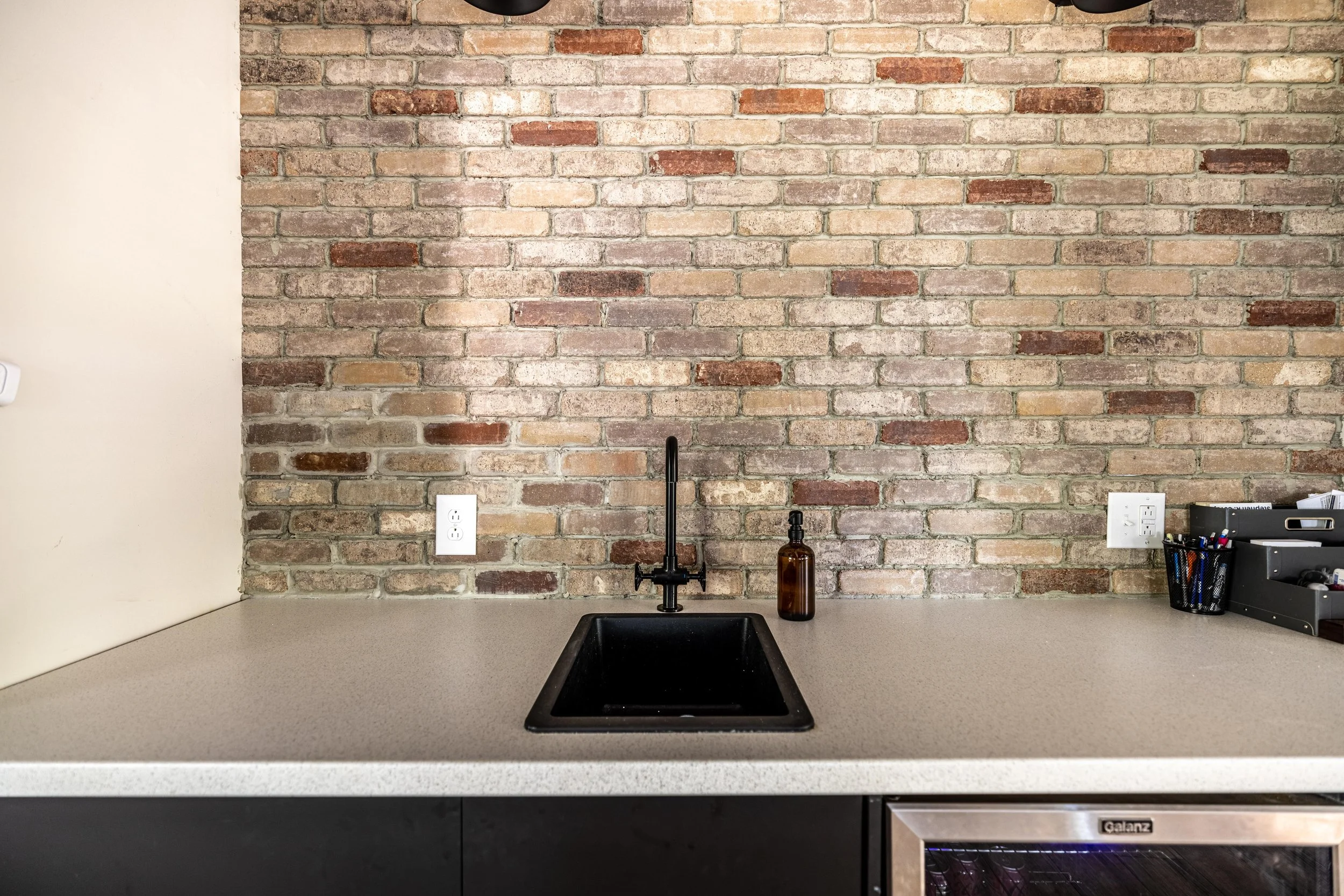 How to Install Brick Veneer