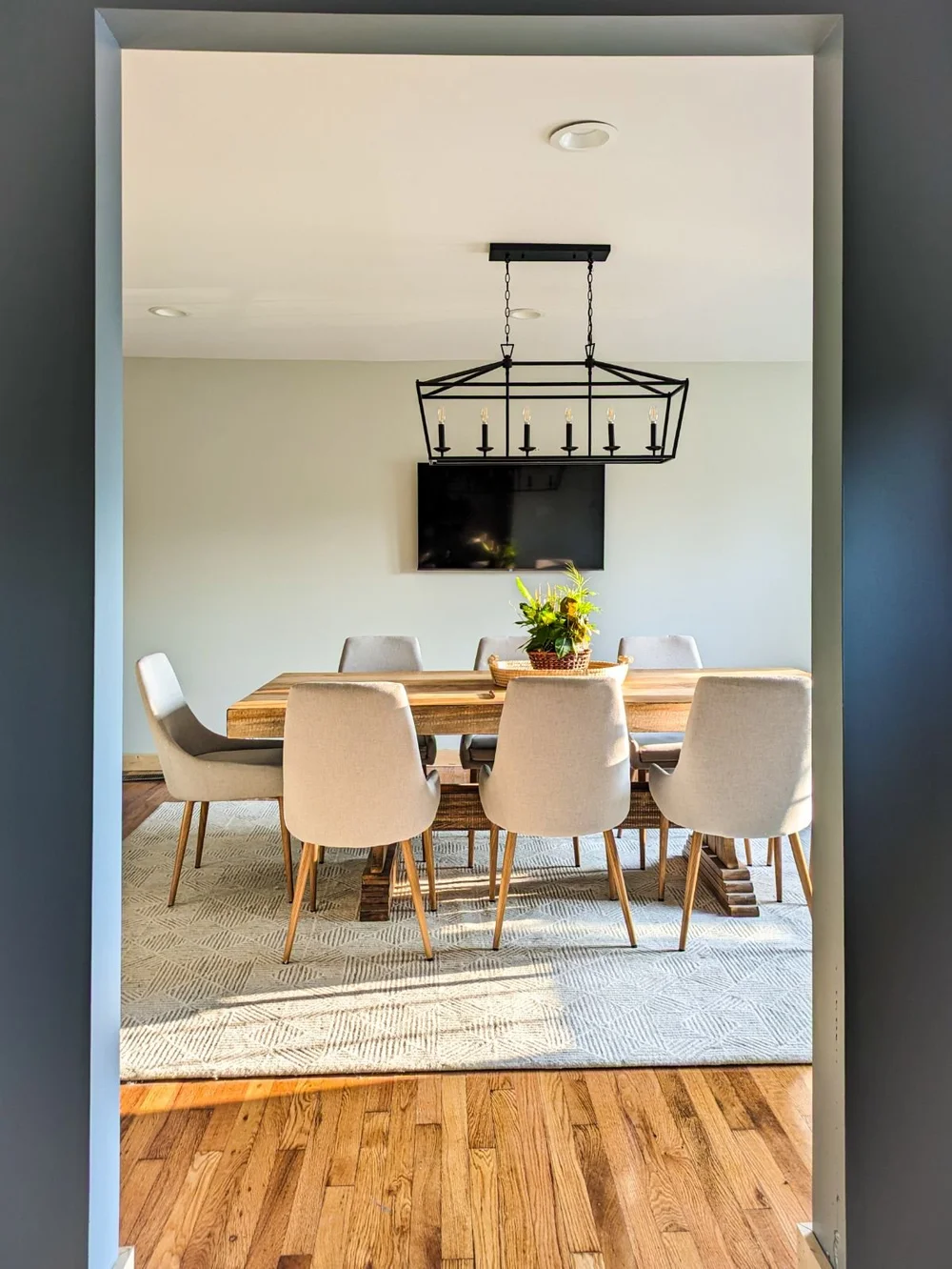 Conference Room_8.jpg