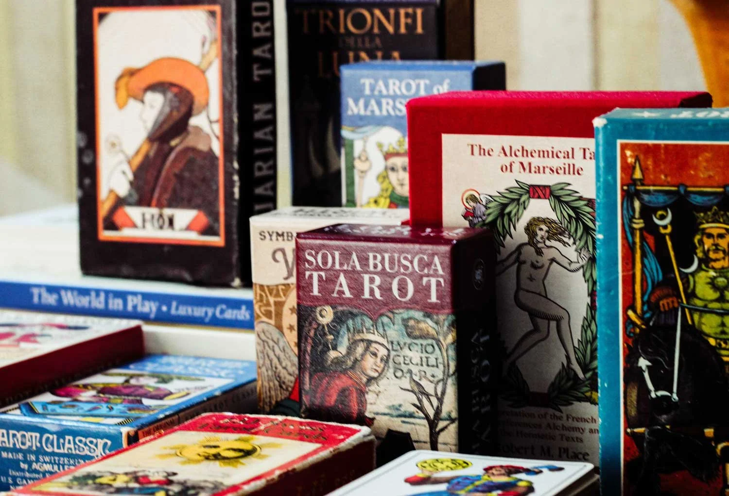 Tarot &amp; Divination Card History and Design