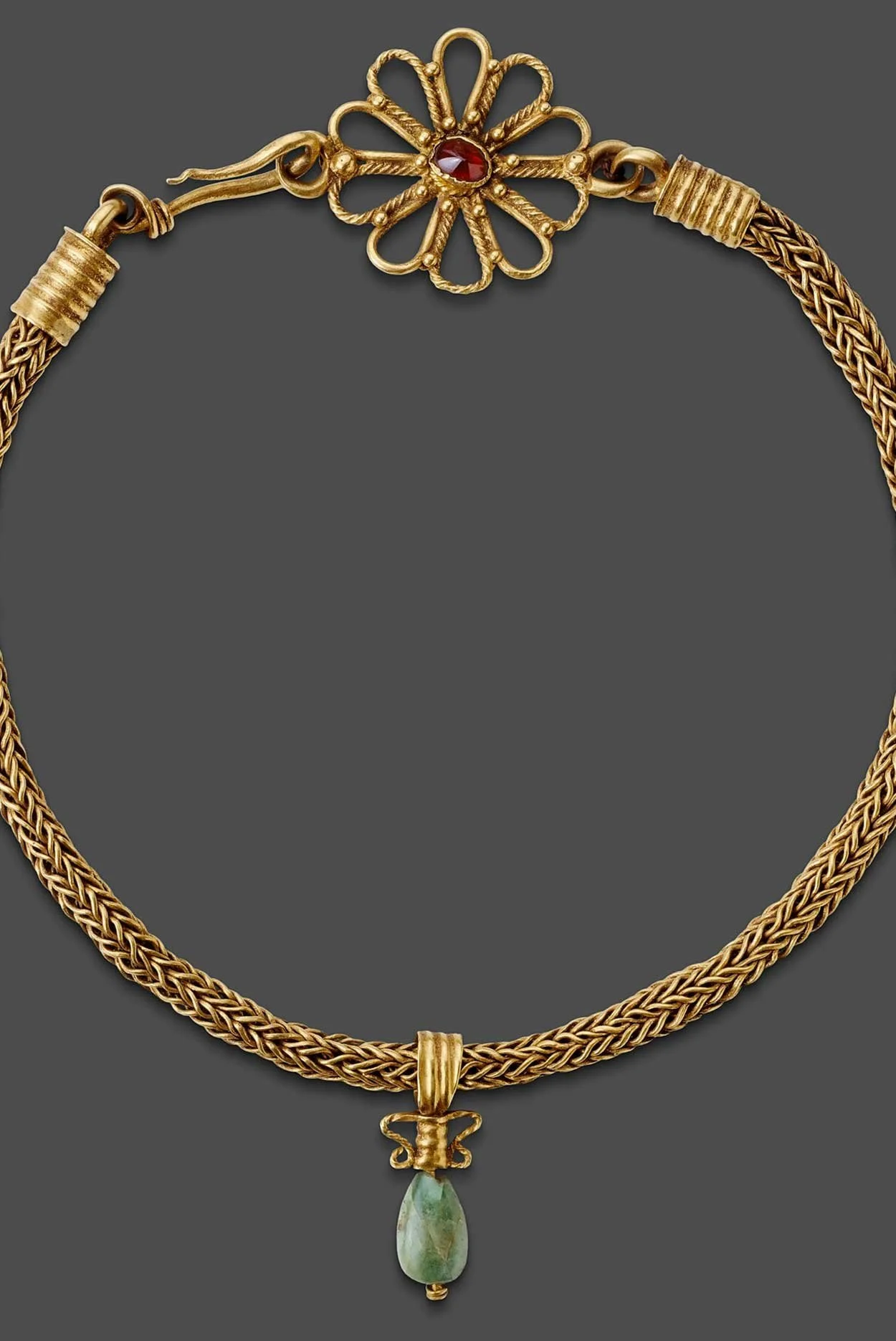 Necklace and pendant from ancient Roman Empire, probably Egyptian. 2-3 century CE. Art Institute of Chicago.