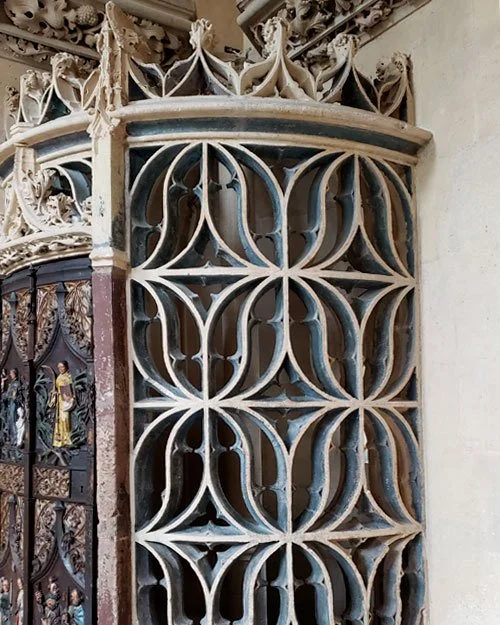 Part of the the Chapel of L'Hôtel de Cluny with flamboyant architectural elements and pattern. Built in the late 15th c. France.