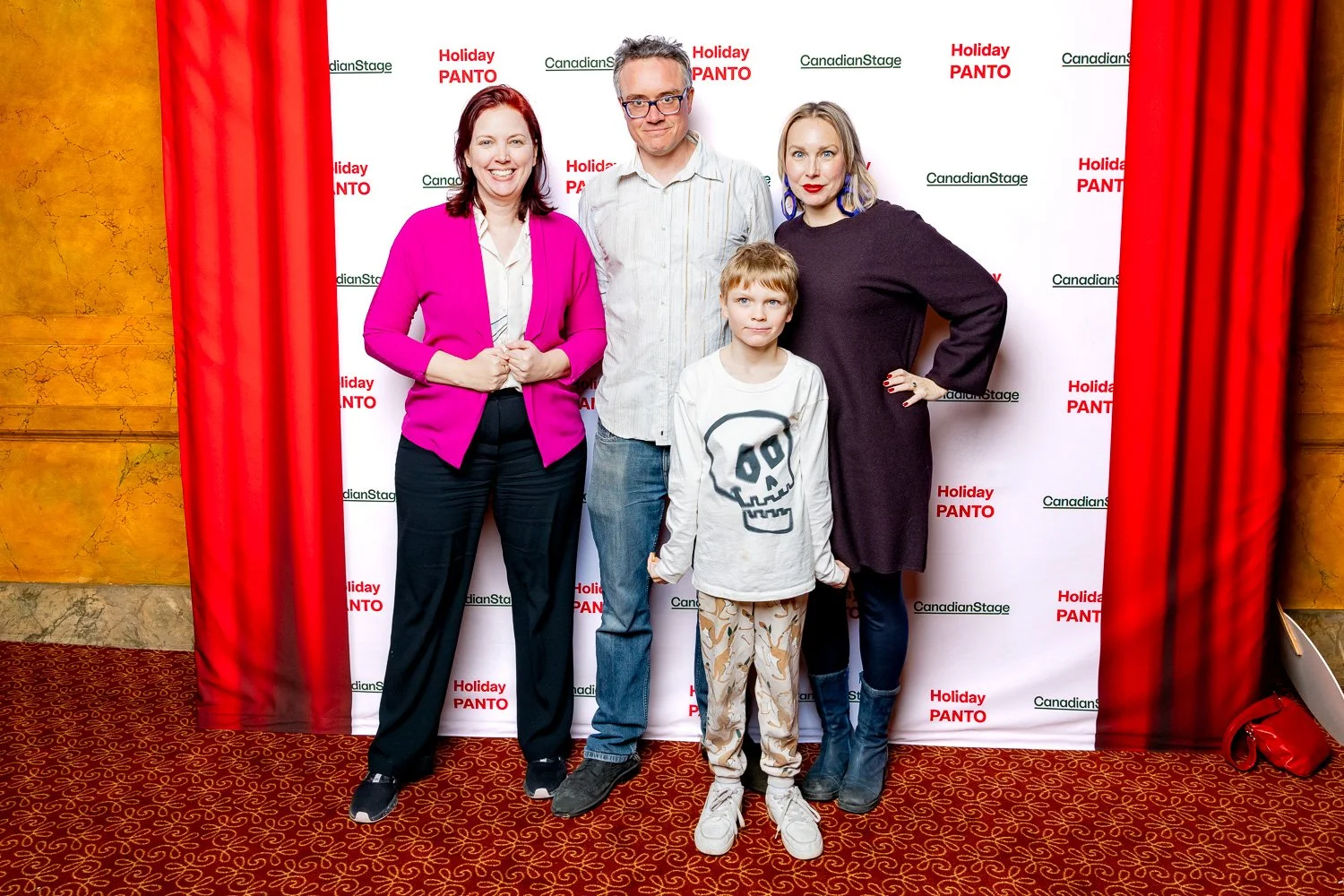 CanadianStage_HolidayPantos_Final_Social_00068.jpg