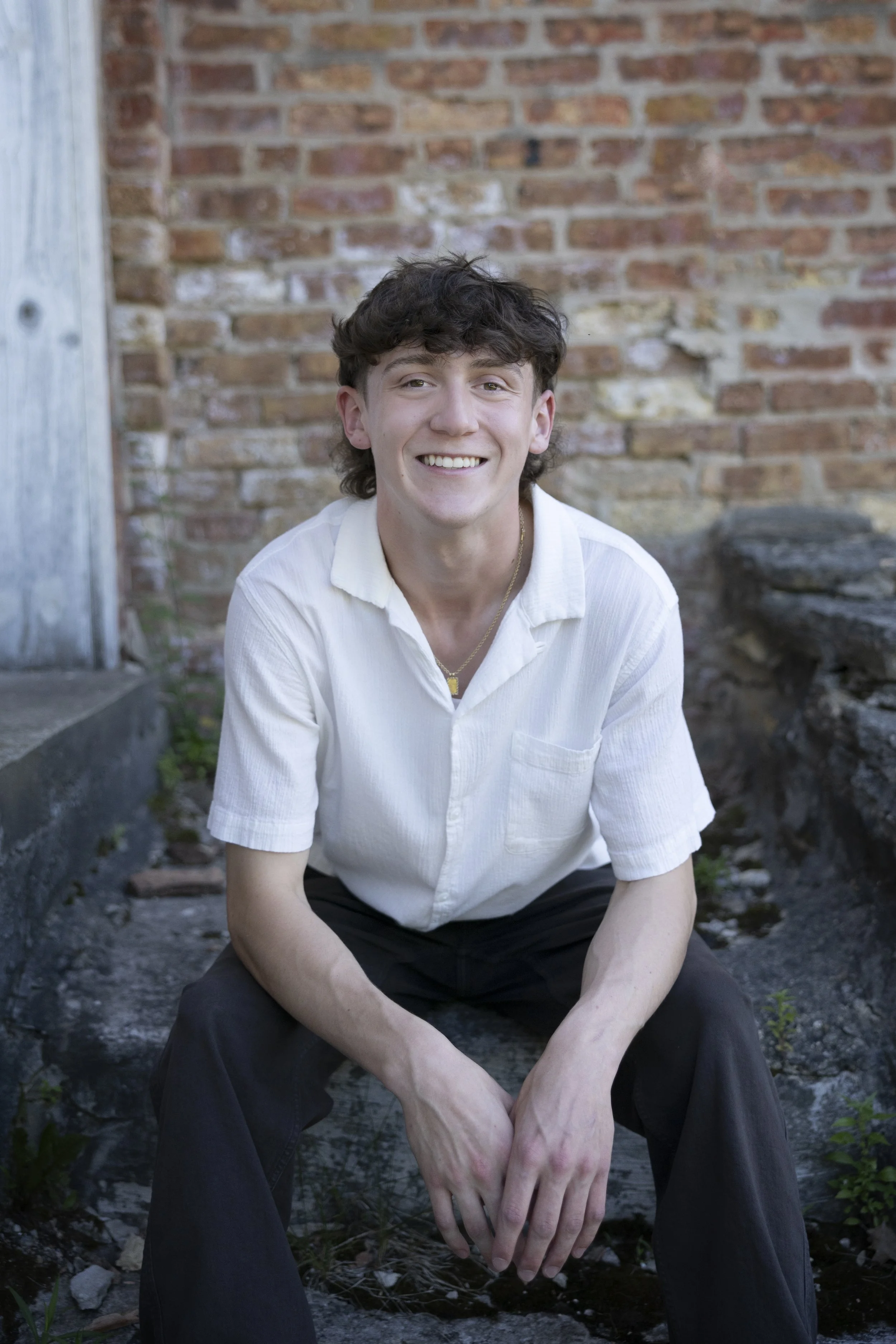06_28_2025_Alex_Swallow_Senior_Pics_011.jpg