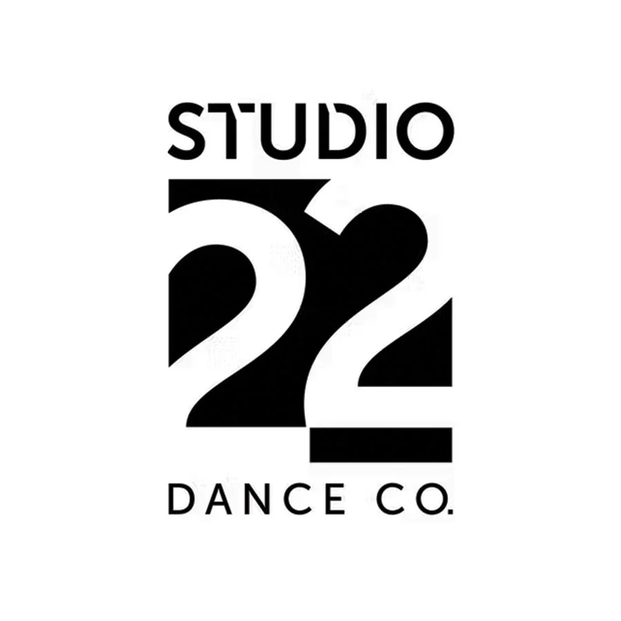 Studio 22 LOGO SQUARE.jpg