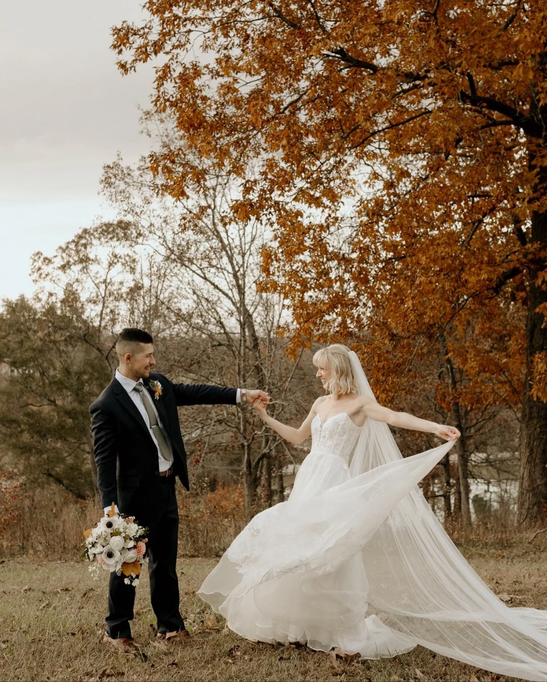 Reilly and Jordan&rsquo;s wedding day was so perfect! From greeting every guest to carving out quiet moments just for them, their day was full of intention, laughter, and pure joy. Perfect weather, the best people, and a dance floor that never slowed