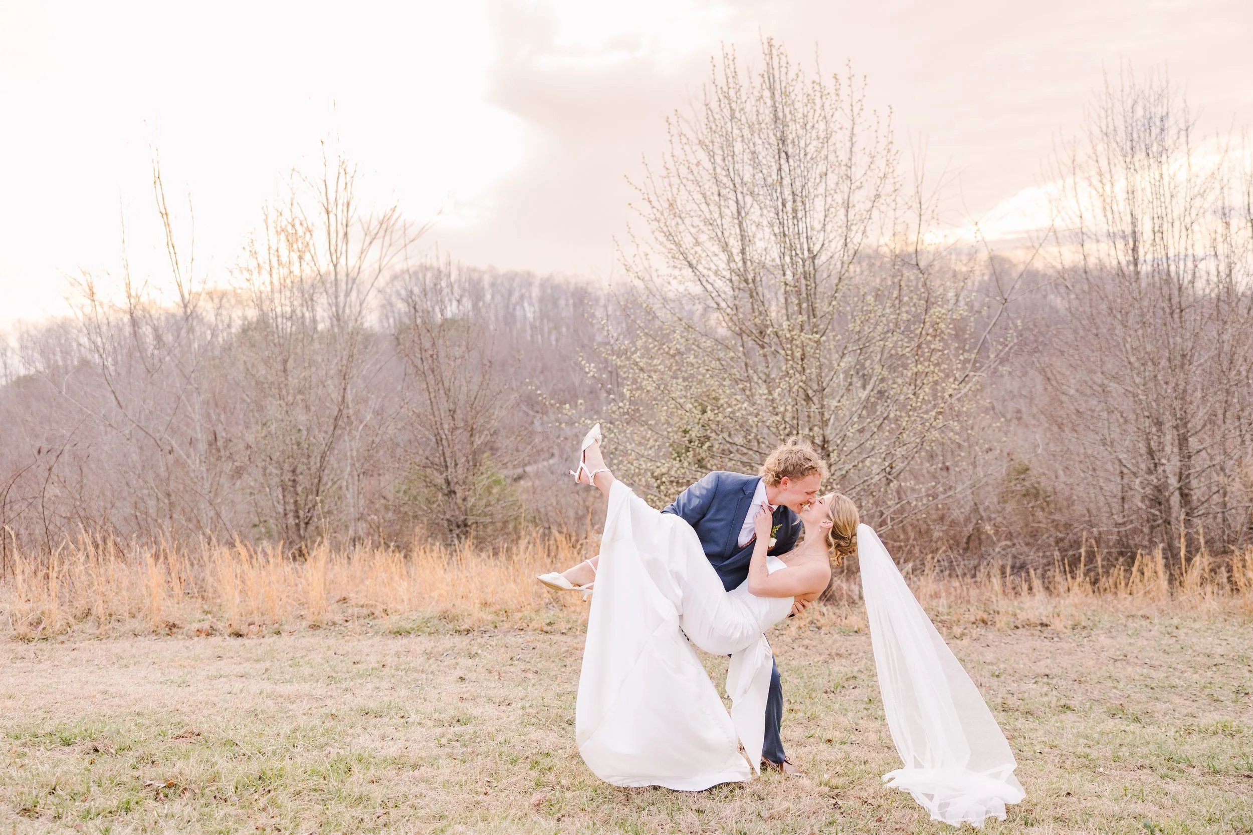 Eliza and Hunter Preview  (769 of 1339).jpg