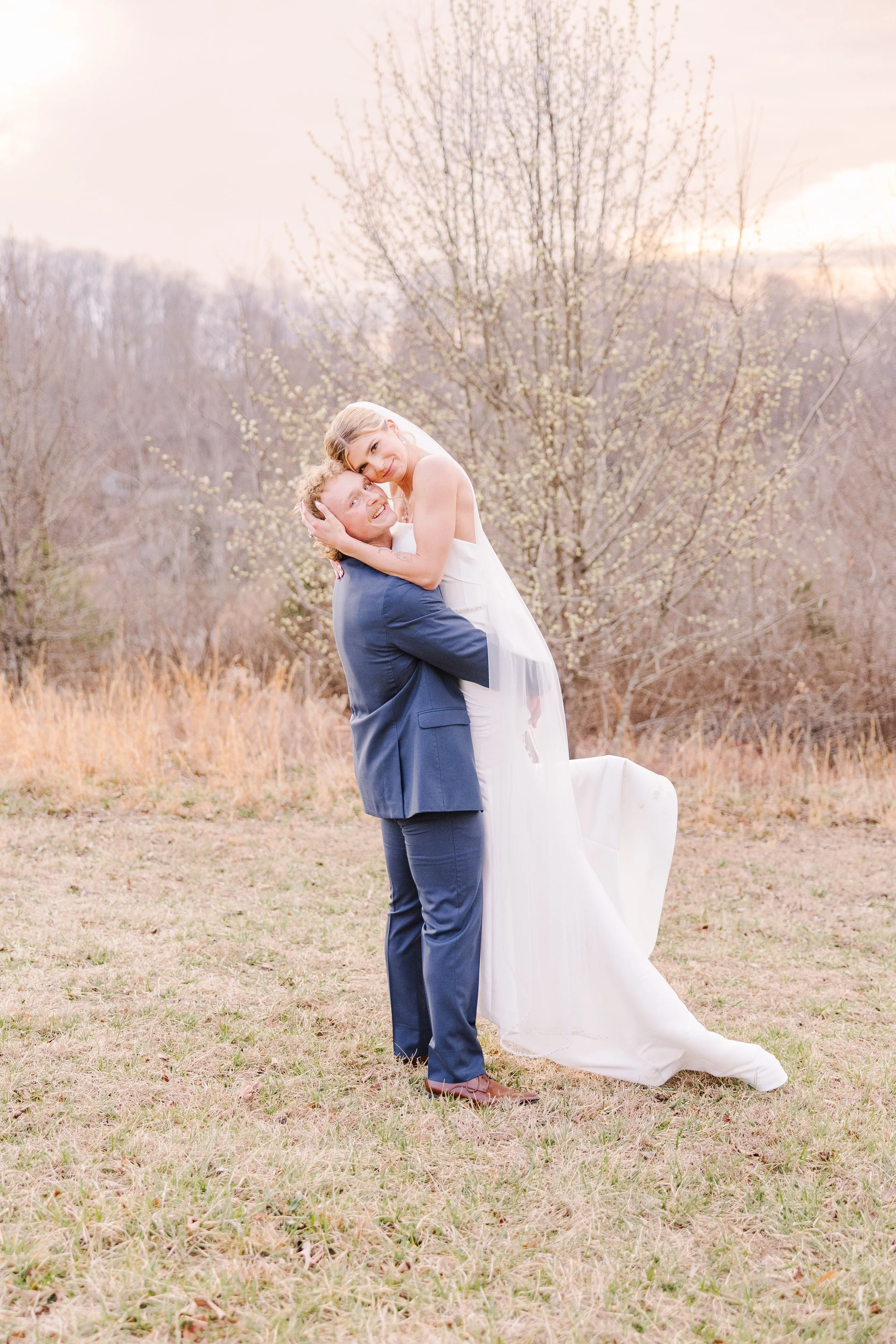 Eliza and Hunter Preview  (782 of 1339).jpg