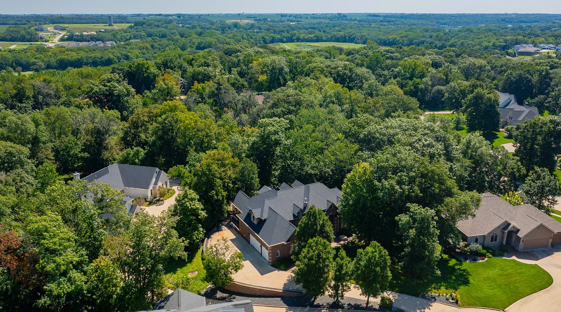 605-Oakwood-Place-Polk-City-Iowa-aerial.jpg